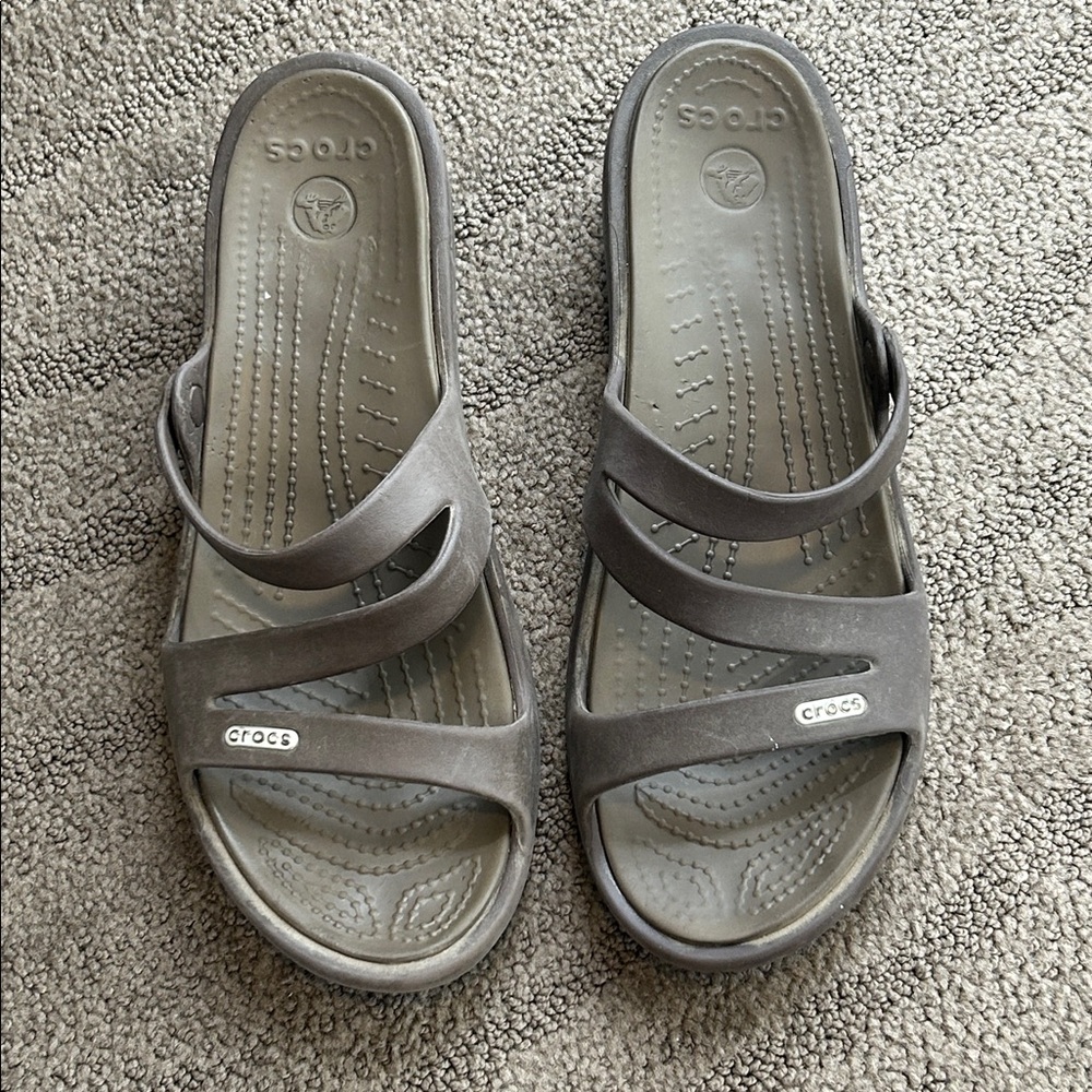 Crocs Patricia II Slide Sandal Brown Size 10